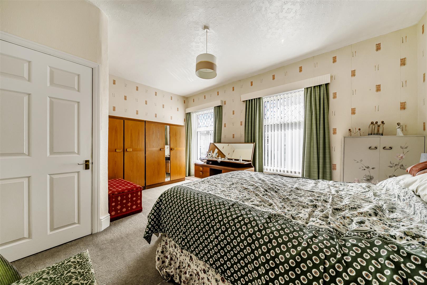 Lakefield Place, Llanelli, SA15 2TY